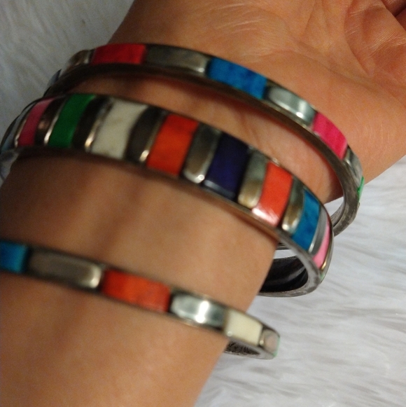 80s style colorful bangle bracelets - Picture 5 of 15